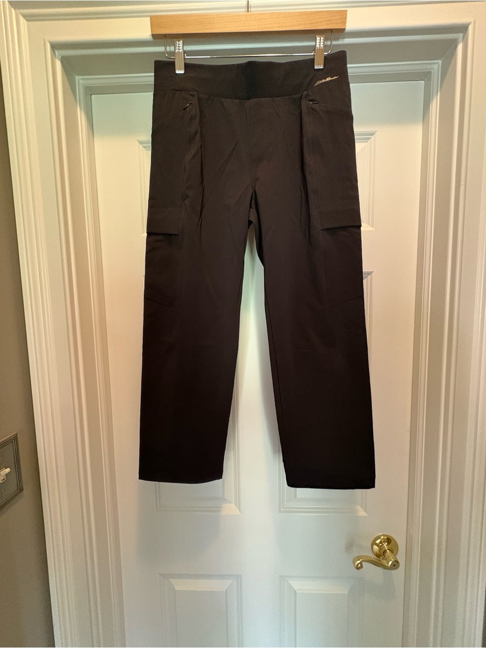 Eddie Bauer Men's Black Cargo Pants with Side Pockets